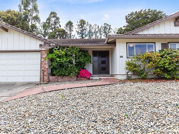 2nd image of 1821 Castenada Dr