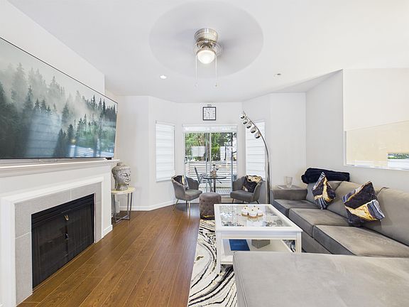 2nd image of 6700 Rumble St #8