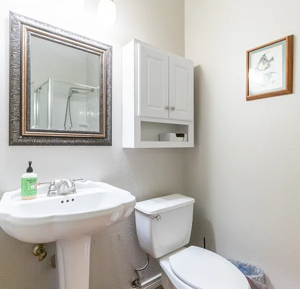 364 Alexandra Dr — Photo 34