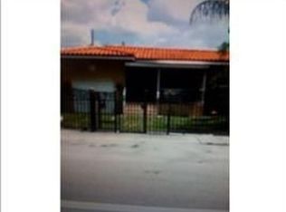 3971 NW 5th St, Miami, FL 33126