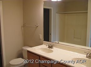 5th image of 106 Essex Lane 9