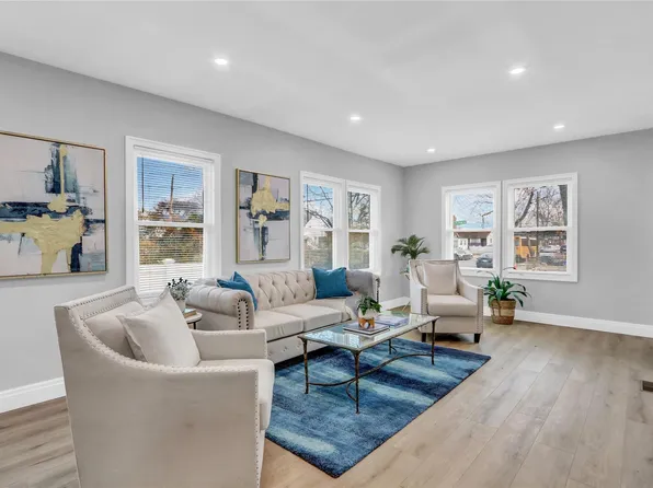 129 E Fulton Avenue, Roosevelt, NY 11575