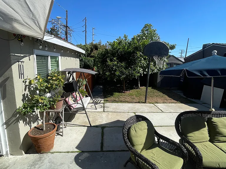 126 W Plaza Blvd — Photo 26