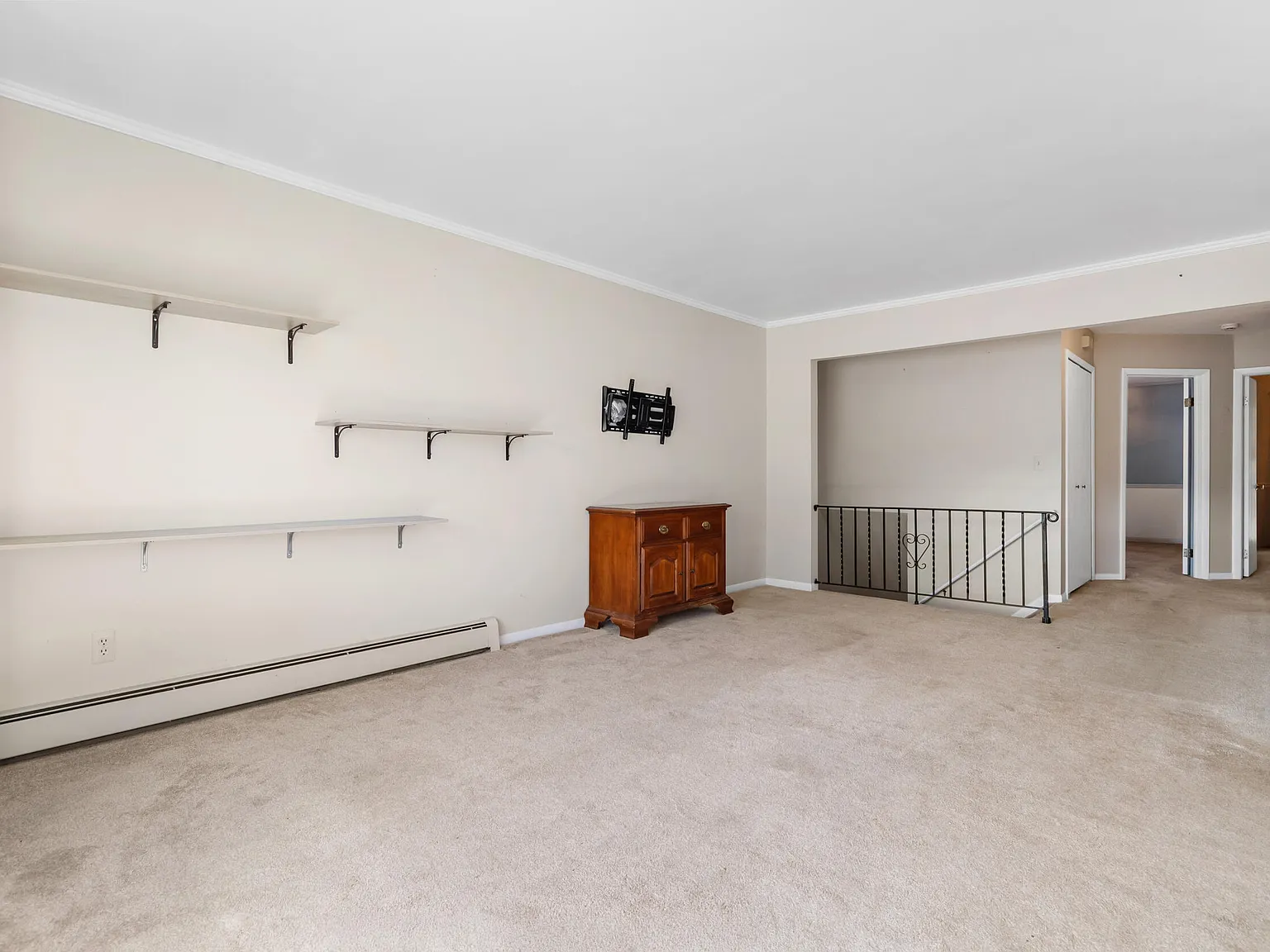 2 bed, 2.0 bath, 740 sqft, $1,200 — Photo 3