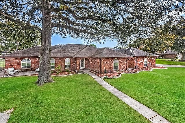 1st image of 412 Avenue A