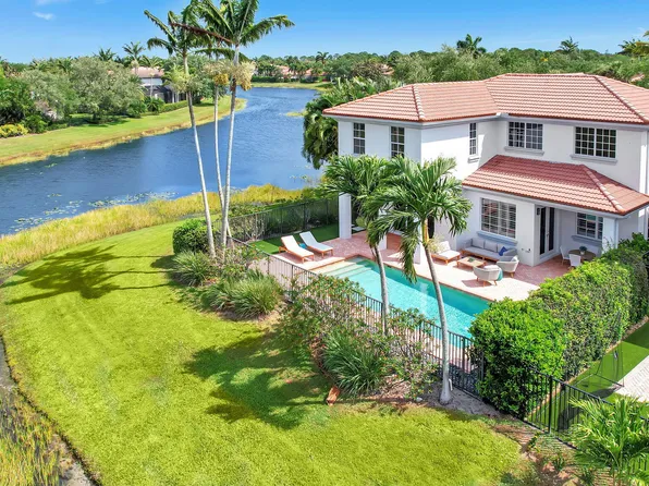 766 Bocce Court, Palm Beach Gardens, FL 33410