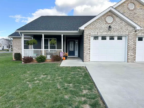51 Meriwether Cir, Stuarts Draft, VA 24477