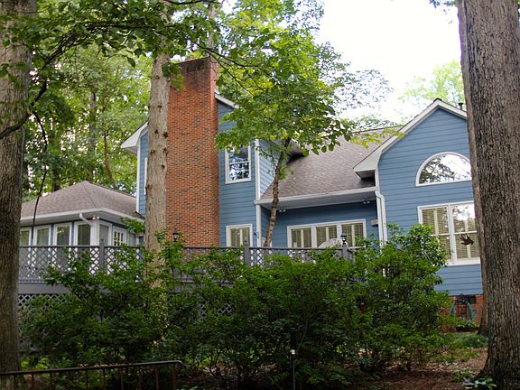 4th image of 248 Bentley Oaks Ln