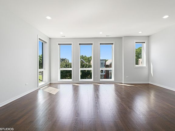 2nd image of 648 E Bowen Ave #3
