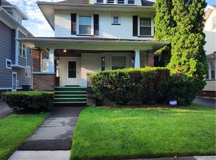49 Roxborough Rd, Rochester, NY 14619