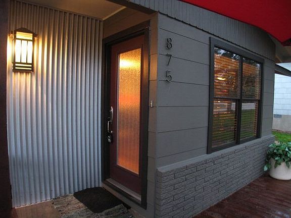 4th image of 875 Walker Cir