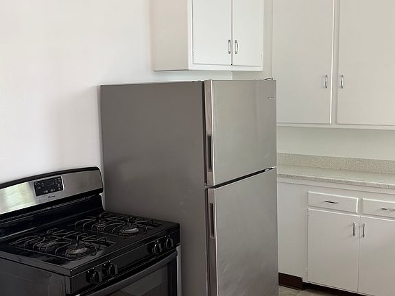 2nd image of 11523 Washington Pl