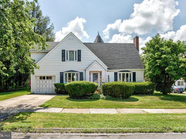 99 N 5th St, Philipsburg, PA 16866