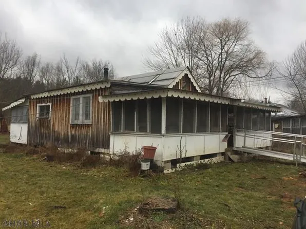 118 Josephine Ave, Bedford, PA 15522