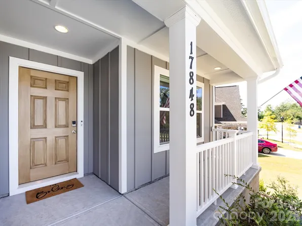 17848 Wilbanks Dr, Charlotte, NC 28278