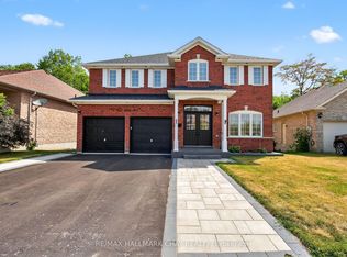 110 Glendower Cres, Georgina, ON L4P 0A2