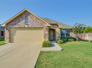 315 Coneflower Dr, Fate, TX 75087