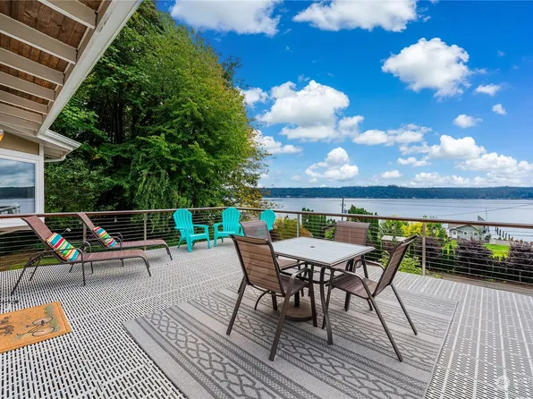 4050 NE North Shore Road, Belfair, WA 98528