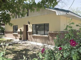 907 6th St, Tularosa, NM 88352