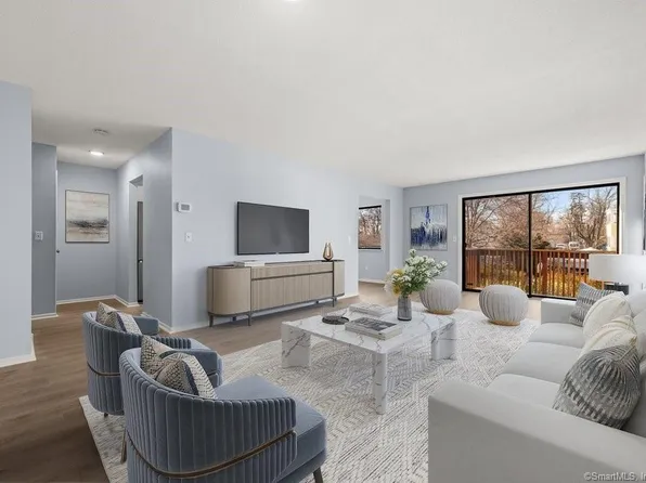 81 Van Buskirk Avenue #81, Stamford, CT 06902