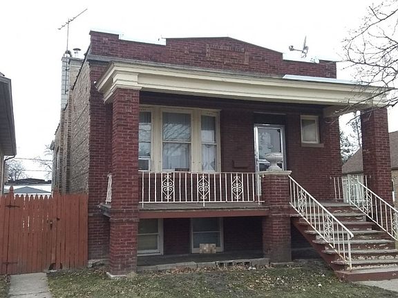 3rd image of 1626 S 59th Ct