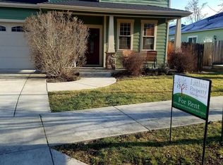 1225 Lithia Way, Talent, OR 97540