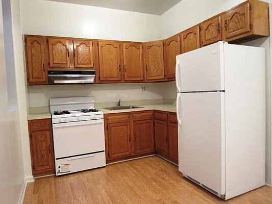 Rented by Alpha Properties NYC I LLC | media 9