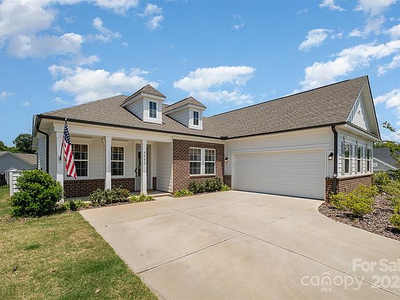 2nd image of 8002 Green Heron Ct