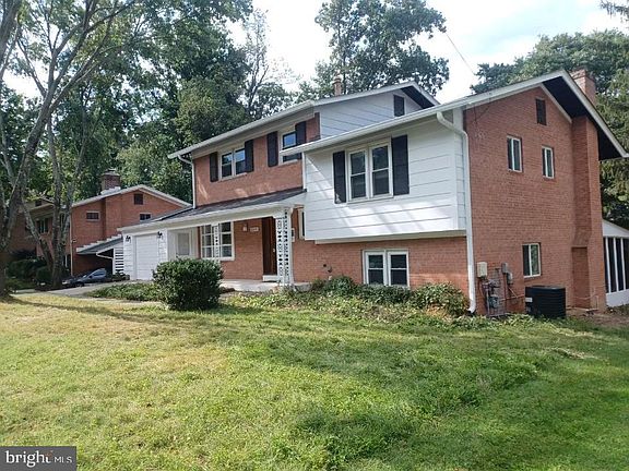 2nd image of 8211 Tuckerman Ln