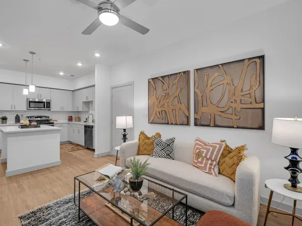 THE RESIDENCES AT LANDON RIDGE