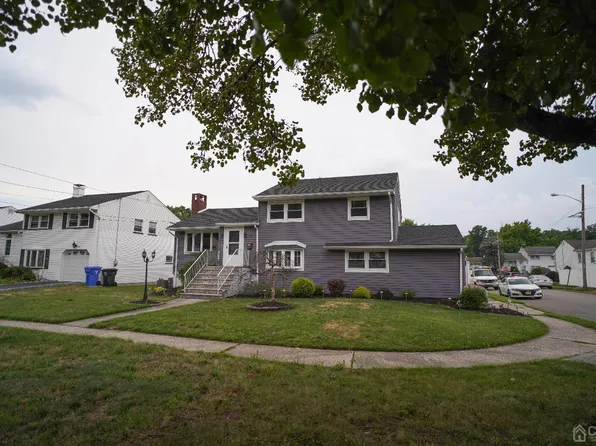 77 Sterling Dr, Colonia, NJ 07067