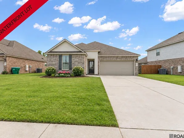 13758 Wincrest Dr, Walker, LA 70785