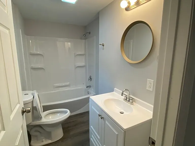 4933 Yew St — Photo 11