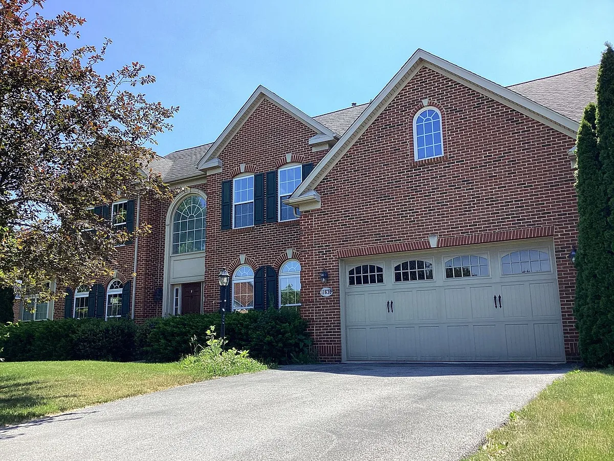 Building Photo - 11630 Blue Mountain Dr