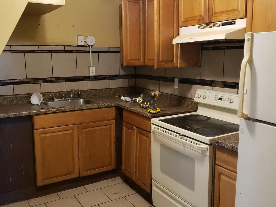 4908 Germantown Ave #9