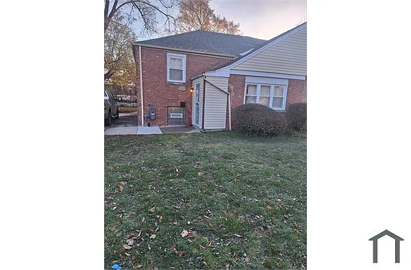 9635 S Merrion Ave photo 1