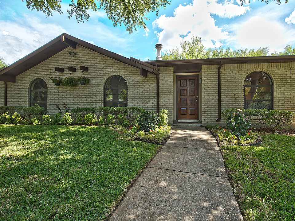 1st image of 3206 Christie Cir