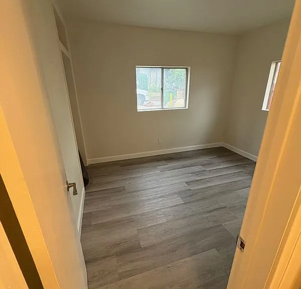 23162 Smith Rd — Photo 6