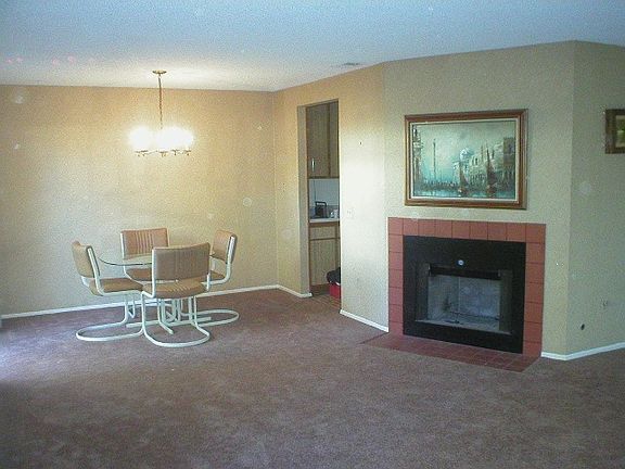 2nd image of 2001 S Campus Ave APT A