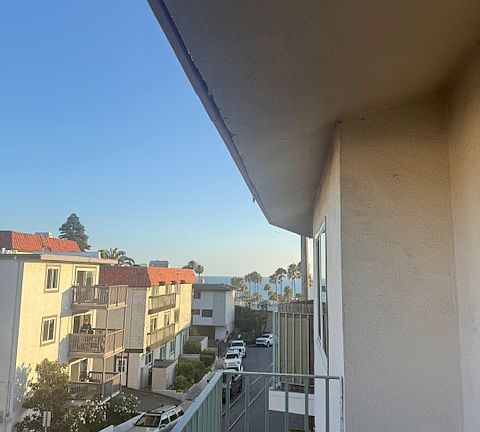 4th image of 315 Avenida Granada APT 17