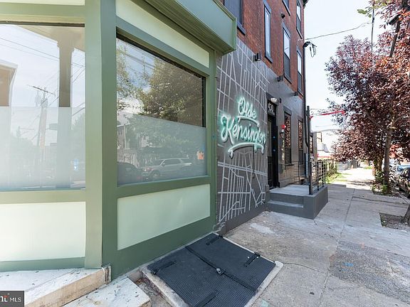 5th image of 430 W Jefferson St #3