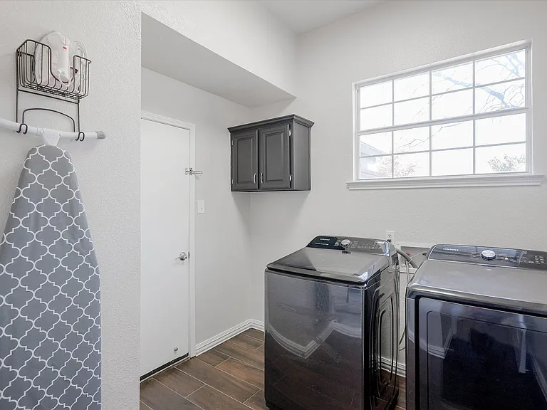 2620 Bordeaux Dr — Photo 47