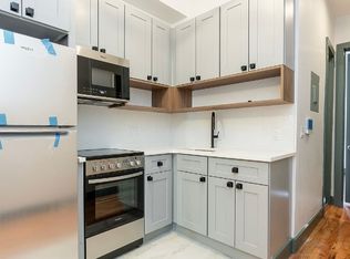 600 Lincoln Pl APT 2B, Brooklyn, NY 11216