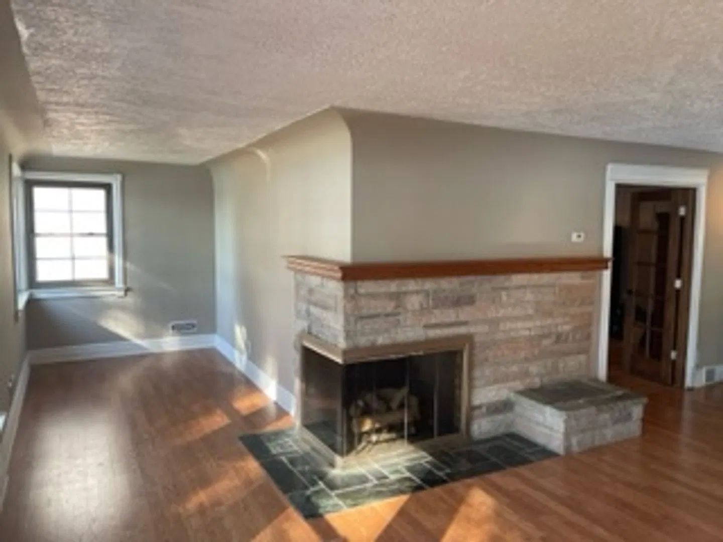 Lake Oakland Lakefront Home - 3 Bedroom 2 Bath (Showings Start July 1st) — Photo 4