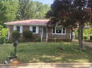 1121 Cook Dr, Sylacauga, AL 35150