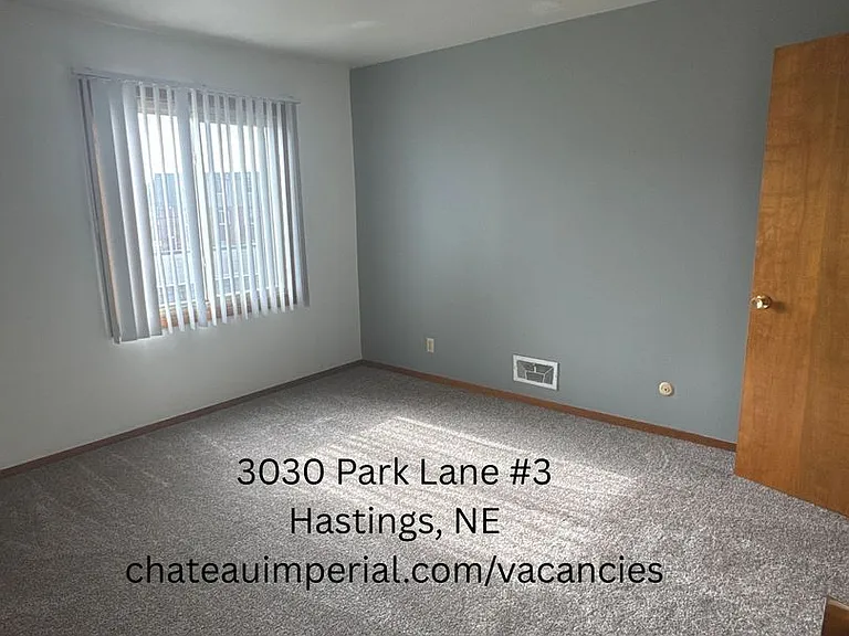 3030 Park Lane Dr — Photo 9