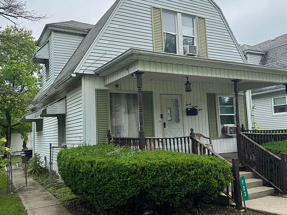 2nd image of 723 N Oakley St
