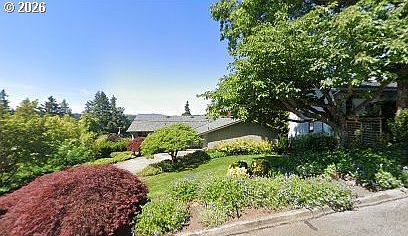2nd image of 1531 Larch St