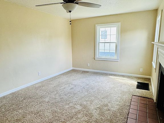5th image of 3346 Ashland Ave