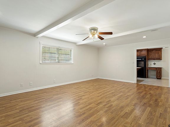 4th image of 3303 Shenandoah Dr